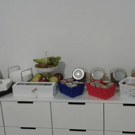 Oda ve Kahvaltı Homer