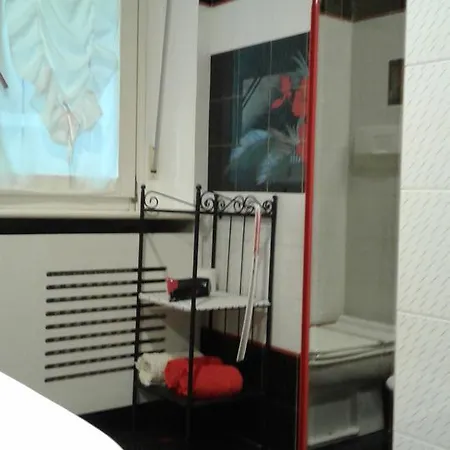 Oda ve Kahvaltı Homer