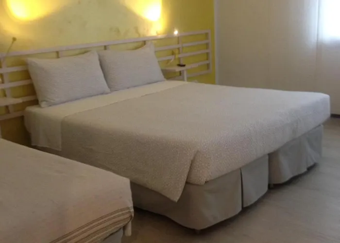 Homer לינה וארוחת בוקר טרנטו