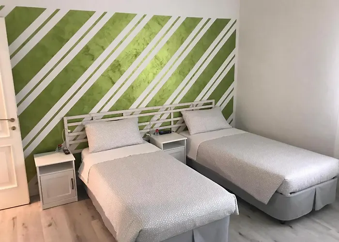 ベッド・アンド・ブレックファスト Homer